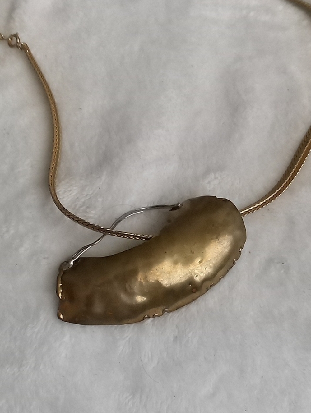 Vintage Gold Sculptural Crescent Pendant Necklace - Vintage
